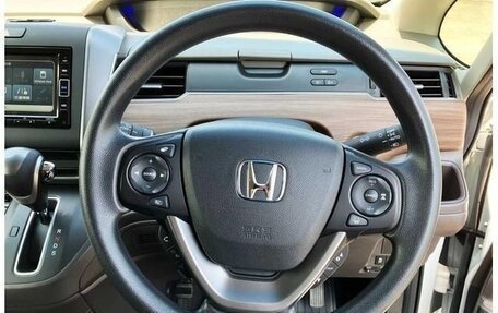 Honda Freed II, 2021 год, 1 300 000 рублей, 17 фотография