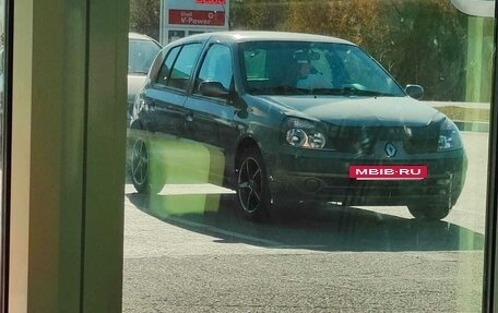 Renault Clio III, 2002 год, 250 000 рублей, 4 фотография