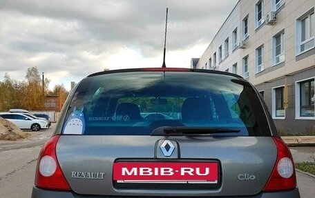 Renault Clio III, 2002 год, 250 000 рублей, 2 фотография