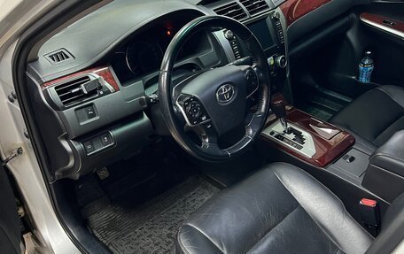 Toyota Camry, 2012 год, 1 600 000 рублей, 8 фотография