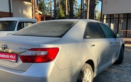 Toyota Camry, 2012 год, 1 600 000 рублей, 4 фотография