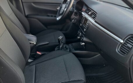 KIA Rio IV, 2017 год, 650 000 рублей, 12 фотография