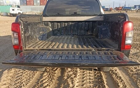 Mitsubishi L200 IV рестайлинг, 2019 год, 1 900 000 рублей, 4 фотография