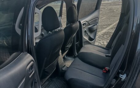 Mitsubishi L200 IV рестайлинг, 2019 год, 1 900 000 рублей, 8 фотография