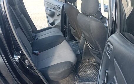 Mitsubishi L200 IV рестайлинг, 2019 год, 1 900 000 рублей, 9 фотография