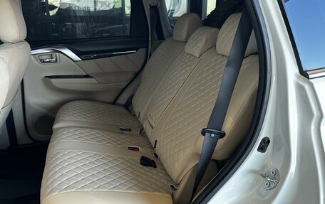 Mitsubishi Montero Sport, 2019 год, 3 000 000 рублей, 9 фотография