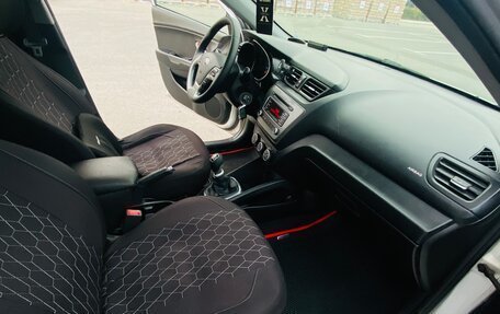 KIA Rio III рестайлинг, 2016 год, 890 000 рублей, 8 фотография