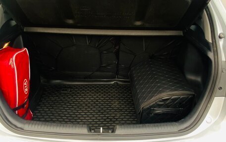 KIA Rio III рестайлинг, 2016 год, 890 000 рублей, 11 фотография