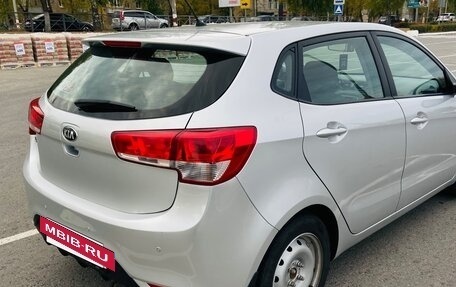 KIA Rio III рестайлинг, 2016 год, 890 000 рублей, 5 фотография