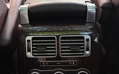 Land Rover Range Rover IV рестайлинг, 2013 год, 3 200 000 рублей, 27 фотография