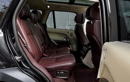 Land Rover Range Rover IV рестайлинг, 2013 год, 3 200 000 рублей, 24 фотография