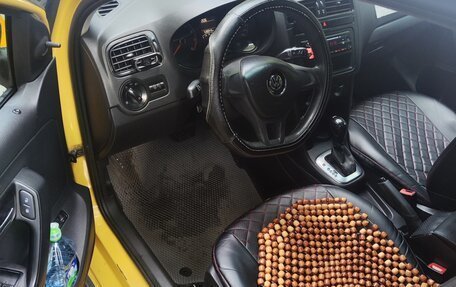 Volkswagen Polo VI (EU Market), 2018 год, 545 000 рублей, 3 фотография