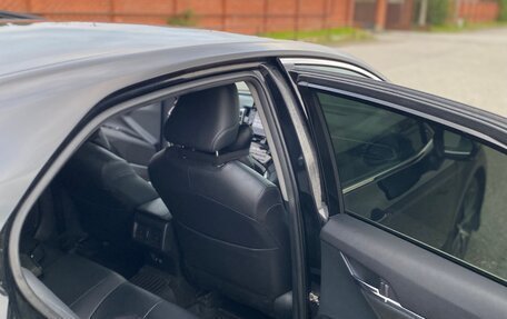 Toyota Camry, 2021 год, 3 190 000 рублей, 9 фотография