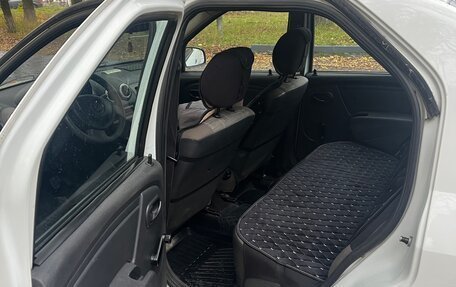 Renault Logan I, 2013 год, 250 000 рублей, 11 фотография