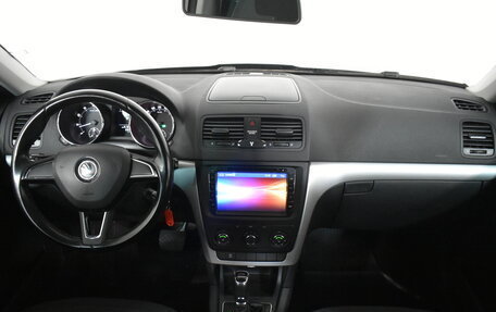 Skoda Yeti I рестайлинг, 2015 год, 1 079 000 рублей, 7 фотография