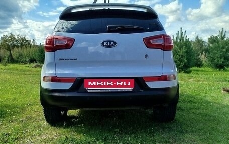 KIA Sportage III, 2011 год, 1 500 000 рублей, 2 фотография