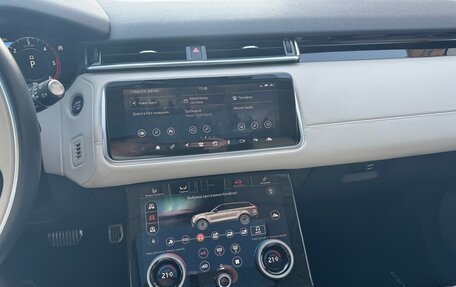 Land Rover Range Rover Velar I, 2017 год, 5 800 000 рублей, 11 фотография