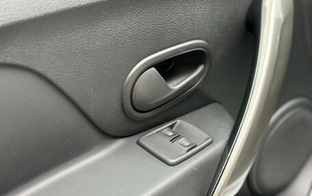 Renault Logan II, 2021 год, 1 300 000 рублей, 16 фотография