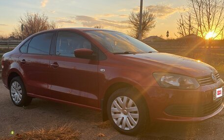 Volkswagen Polo VI (EU Market), 2013 год, 740 000 рублей, 3 фотография