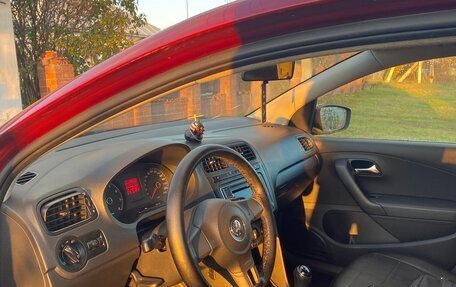 Volkswagen Polo VI (EU Market), 2013 год, 740 000 рублей, 8 фотография