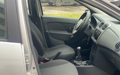 Renault Logan II, 2014 год, 515 000 рублей, 8 фотография