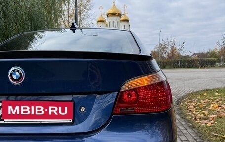 BMW 5 серия, 2004 год, 1 350 000 рублей, 7 фотография