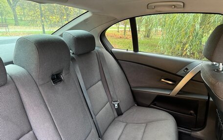 BMW 5 серия, 2004 год, 1 350 000 рублей, 25 фотография