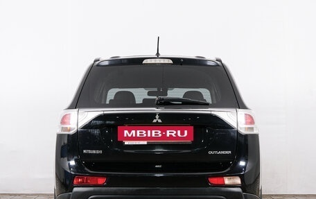 Mitsubishi Outlander III рестайлинг 3, 2012 год, 1 329 000 рублей, 6 фотография