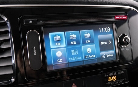 Mitsubishi Outlander III рестайлинг 3, 2012 год, 1 329 000 рублей, 16 фотография