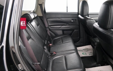 Mitsubishi Outlander III рестайлинг 3, 2012 год, 1 329 000 рублей, 25 фотография