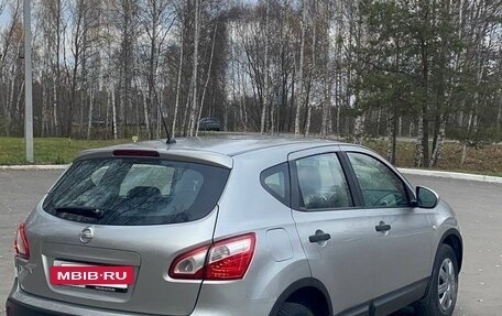 Nissan Qashqai, 2010 год, 690 000 рублей, 3 фотография