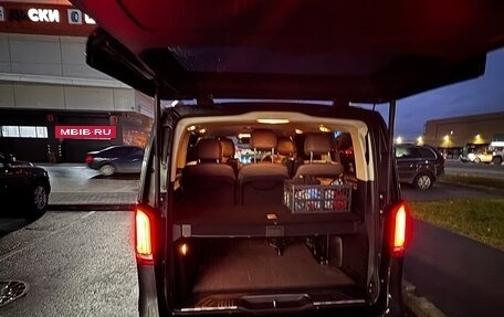 Mercedes-Benz V-Класс, 2021 год, 7 800 000 рублей, 3 фотография