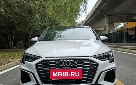 Audi A3, 2021 год, 2 425 000 рублей, 2 фотография