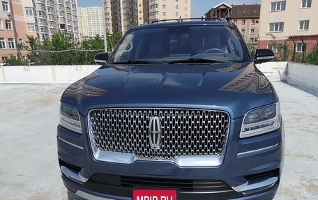Lincoln Navigator, 2019 год, 6 800 000 рублей, 1 фотография