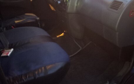 Toyota HiAce H100, 1997 год, 380 000 рублей, 7 фотография