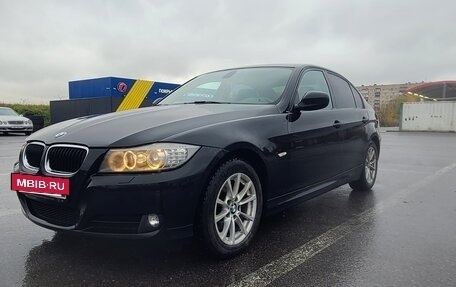 BMW 3 серия, 2011 год, 1 099 000 рублей, 2 фотография