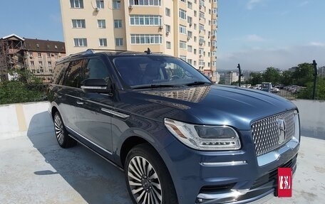 Lincoln Navigator, 2019 год, 6 800 000 рублей, 3 фотография