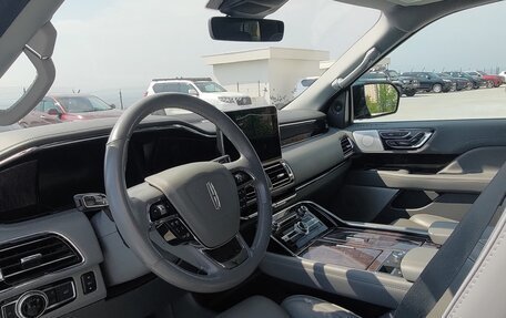 Lincoln Navigator, 2019 год, 6 800 000 рублей, 7 фотография