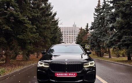 BMW 7 серия, 2020 год, 5 990 000 рублей, 2 фотография