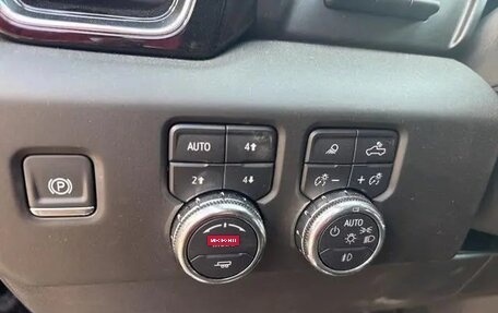 GMC Sierra, 2025 год, 10 000 000 рублей, 15 фотография