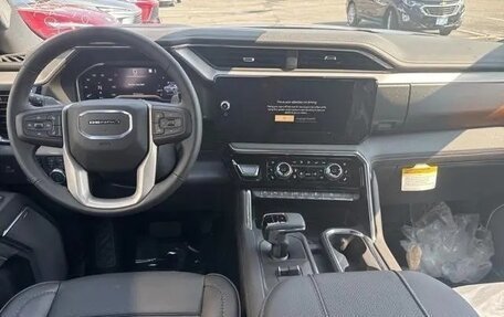 GMC Sierra, 2025 год, 10 000 000 рублей, 26 фотография