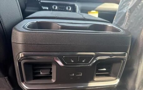 GMC Sierra, 2025 год, 10 000 000 рублей, 25 фотография