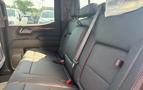 GMC Sierra, 2025 год, 10 000 000 рублей, 24 фотография