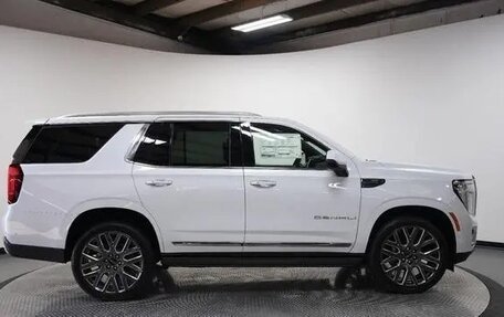 GMC Yukon IV, 2025 год, 17 000 000 рублей, 7 фотография