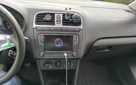 Volkswagen Polo VI (EU Market), 2018 год, 1 250 000 рублей, 1 фотография