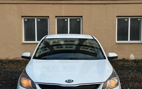 KIA Rio IV, 2017 год, 620 000 рублей, 1 фотография