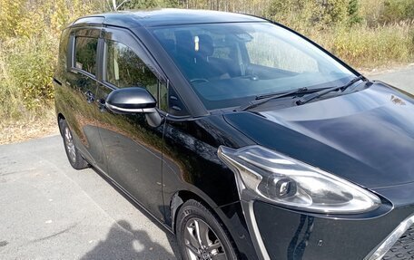 Toyota Sienta II, 2019 год, 1 460 000 рублей, 3 фотография