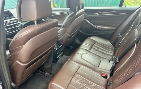 BMW 5 серия, 2018 год, 3 300 000 рублей, 13 фотография