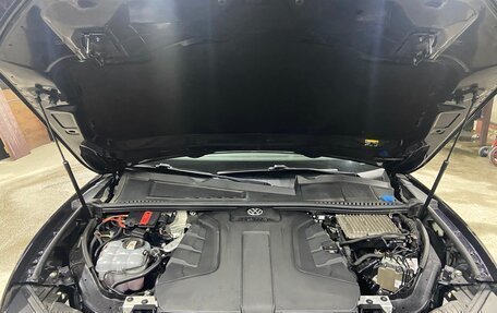 Volkswagen Touareg III, 2018 год, 4 070 000 рублей, 9 фотография