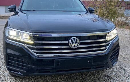 Volkswagen Touareg III, 2018 год, 4 070 000 рублей, 8 фотография